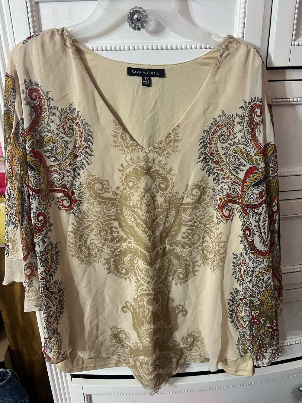 Sara Michelle Cream Paisley V-Neck Tunic with Red & Gold Accents